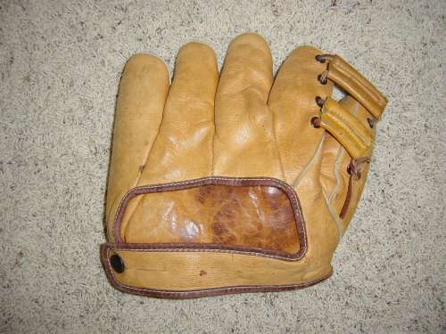 Dixie Walker Globe 2X2 Back